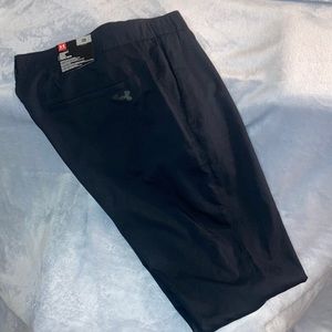 NEW Men’s Under Armour Black Pants!